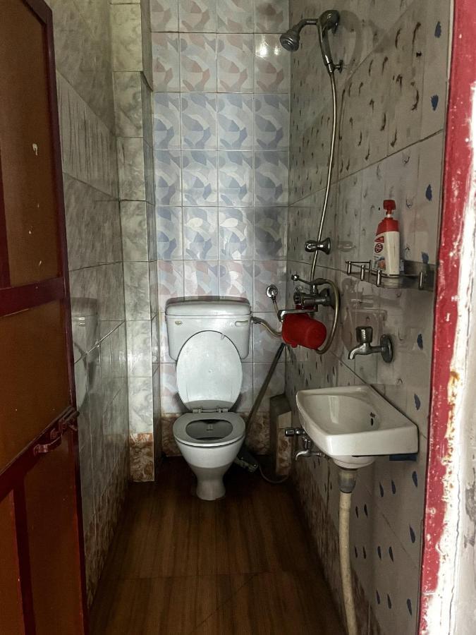 Shri Guest House Варанаси Екстериор снимка