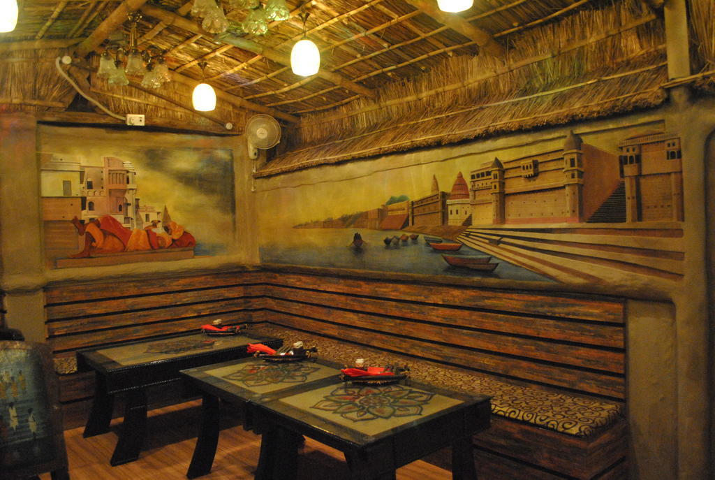 Shri Guest House Варанаси Екстериор снимка
